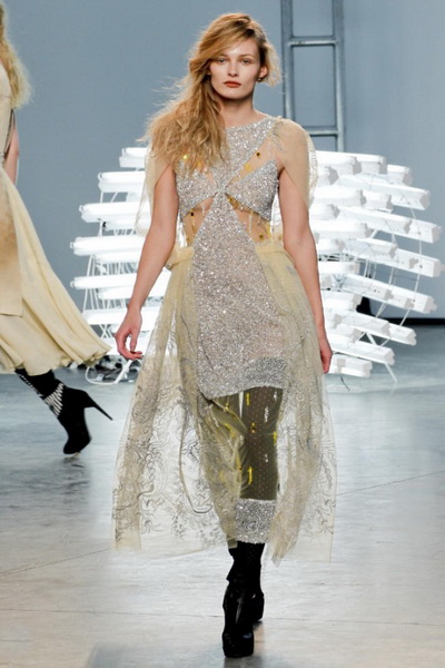 Женская одежда и обувь Rodarte FW-2011/12 (осень-зима) (23743.Rodarte.FW_.2011.12.b.jpg)