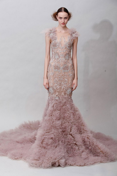 Коллекции вечерних и свадебных нарядов Marchesa FW 2011/12 (осень-зима) (24193.Marchesa.FW_.2011.12.11.jpg)