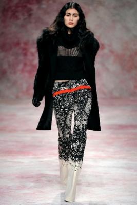 Азиатская мода FW-2011/12 (осень-зима) (24245.PrabalGurung.YohjiYamamoto.FW_.2011.12.01.jpg)