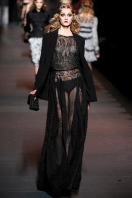 Последние коллекции John Galliano для Dior FW 2011-12 (осень-зима) (24271.JohnGalliano.FW_.2011.12.12.jpg)