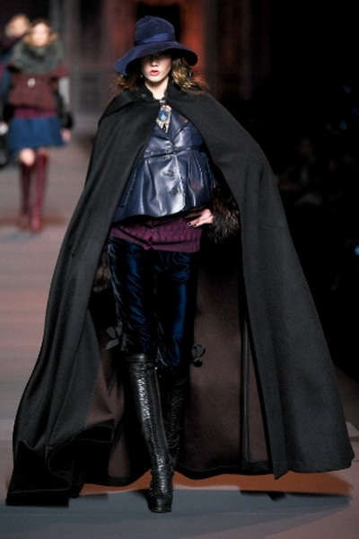 Последние коллекции John Galliano для Dior FW 2011-12 (осень-зима) (24271.JohnGalliano.FW_.2011.12.b.jpg)