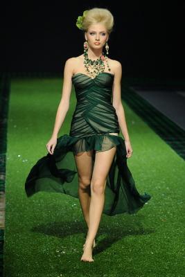 Анна Диречина SS 2012 (весна-лето) (29246.Volvo_.Anna_.Direchina.SS_.2012.04.jpg)