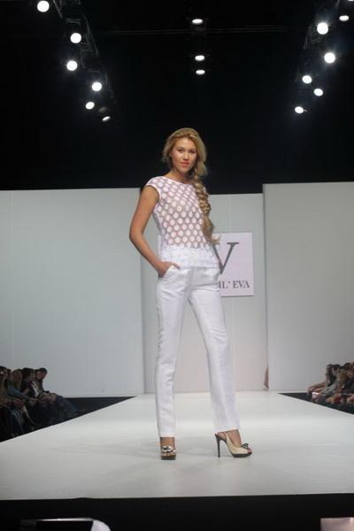 Galina Vasil’eva SS 2012 (весна-лето) (29453.Volvo_.Galina.Vasileva.SS_.2012.01.jpg)