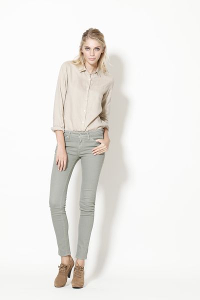 Женская коллекция UNIQLO SS 2012 (весна-лето) (30528.UNIQLO.Womans.SS_.2012.06.jpg)