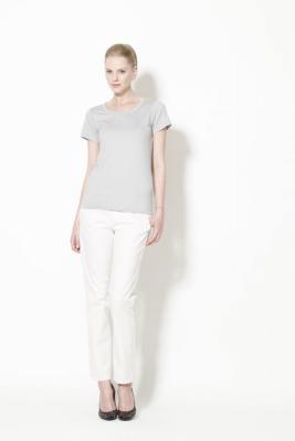 Женская коллекция UNIQLO SS 2012 (весна-лето) (30528.UNIQLO.Womans.SS_.2012.28.jpg)