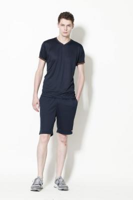 Мужская коллекция UNIQLO SS 2012 (весна-лето) (30586.UNIQLO.Mens_.SS_.2012.16.jpg)