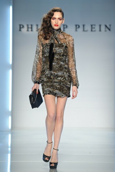 Женская коллекция Philipp Plein FW 2012/13 (осень-зима) (30685.Philipp.Plein_.Cirque.du_.Soir_.FW_.2013.05.jpg)