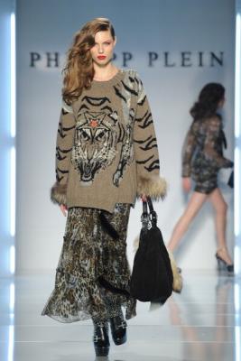 Женская коллекция Philipp Plein FW 2012/13 (осень-зима) (30685.Philipp.Plein_.Cirque.du_.Soir_.FW_.2013.06.jpg)