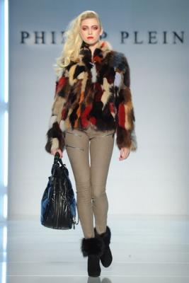 Женская коллекция Philipp Plein FW 2012/13 (осень-зима) (30685.Philipp.Plein_.Cirque.du_.Soir_.FW_.2013.09.jpg)