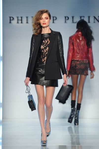 Женская коллекция Philipp Plein FW 2012/13 (осень-зима) (30685.Philipp.Plein_.Cirque.du_.Soir_.FW_.2013.14.jpg)