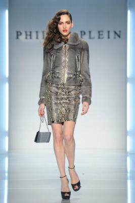 Женская коллекция Philipp Plein FW 2012/13 (осень-зима) (30685.Philipp.Plein_.Cirque.du_.Soir_.FW_.2013.25.jpg)