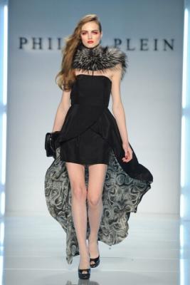 Женская коллекция Philipp Plein FW 2012/13 (осень-зима) (30685.Philipp.Plein_.Cirque.du_.Soir_.FW_.2013.39.jpg)