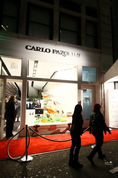 В Нью-Йорке открылся магазин Carlo Pazolini (30793.Carlo_.Pazolini.New_.York_.Magazine.b.jpg)