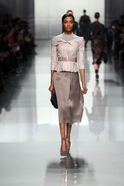 Christian Dior FW 2012/13 (осень-зима) (30874.Christian.Dior_.Bill_.Gaytten.FW_.2013.b.jpg)