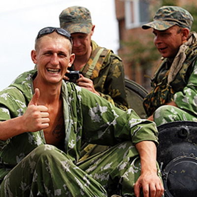Российских солдат оденут в конопляную форму   (30930.Voennaya.Forma_.Mikhail.Klinov.s.jpg)