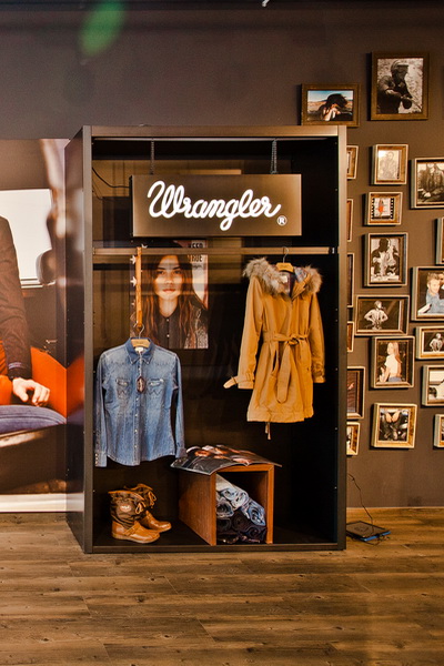 Wrangler FW 2012/13 (осень-зима) (31862.Wrangler.Keep_.True_.FW_.2012.13.17.jpg)