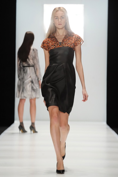 Татьяна Сулимина FW 2012/13 (осень-зима) (31905.MBFWR_.Tatiana.Sulimina.FW_.2012.13.06.jpg)