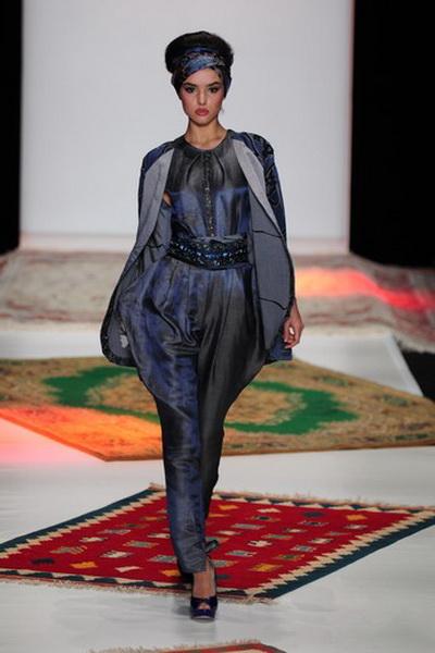 Rusiko FW 2012/13 (осень-зима) (32543.MBFWR_.Rusudan.Kobyakova.FW_.2012.13.b.jpg)