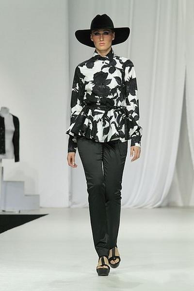 Сергей Сысоев FW 2012/13 (осень-зима) (32768.Volvo_.Sergey.Sysoev.FW_.2012.13.06.jpg)