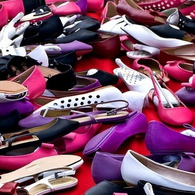 Рынок обуви продолжает расти (33635.Discovery.Research.Group_.2012.s.jpg)