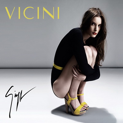 В Москве будет открыт бутик Vicini (33890.Vicini.Magazine.Giuseppe.Zanotti.Design.s.jpg)