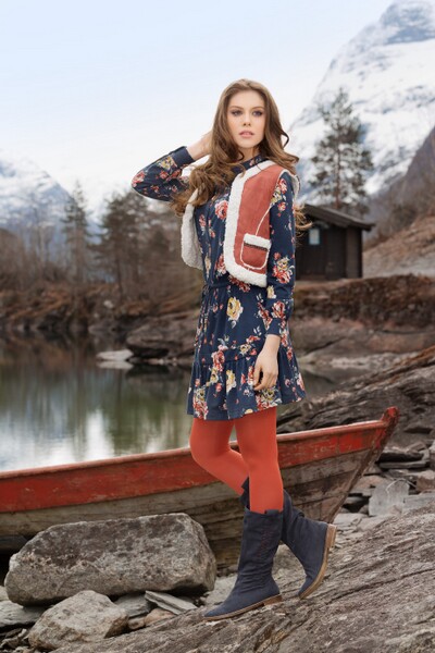 Женская коллекция SELA FW 2012/13 (осень-зима) (34494.SELA_.Dark_.Poetry.Color_.FW_.2012.31.jpg)