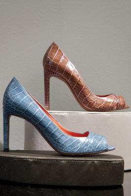 Коллекция обуви и сумок Santoni SS 2013 (весна-лето) (35526.Santoni.Lauren.Hutton.SS_.2013.02.jpg)