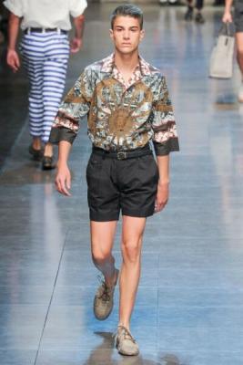 Мужская коллекция Dolce&Gabbana SS 2013 (весна-лето) (35585.Dolce&Gabbana.Milan_.Men_.SS_.2013.07.jpg)