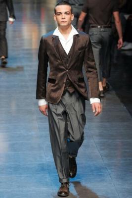 Мужская коллекция Dolce&Gabbana SS 2013 (весна-лето) (35585.Dolce&Gabbana.Milan_.Men_.SS_.2013.23.jpg)