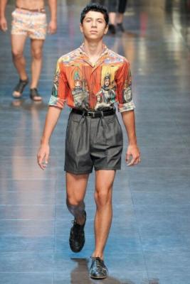 Мужская коллекция Dolce&Gabbana SS 2013 (весна-лето) (35585.Dolce&Gabbana.Milan_.Men_.SS_.2013.b.jpg)