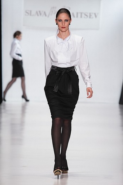 Slava Zaitsev SS 2013 (весна-лето) (35997.MBFWR_.Slava_.Zaitsev.Nostalgia.SS_.2013.b.jpg)