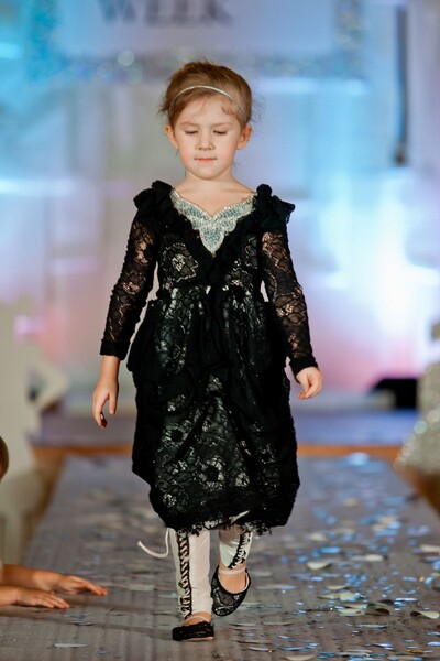 Неделя детской моды в Санкт-Петербурге (36696.St_.Petersburg.SPb_.Kids_.Fashion.Week_.12.jpg)