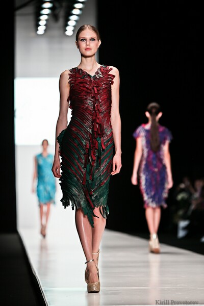 Kai SS 2013 (весна-лето) (37019.MBFWR_.Kai_.Somchai.Kaewthong.SS_.2013.b.jpg)