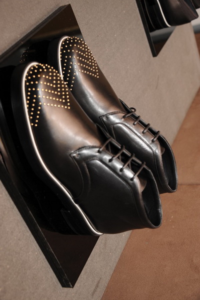 Nicholas Kirkwood выпустил мужскую обувь (38357.Nicholas.Kirkwood.London.FW_.2013.14.05.jpg)