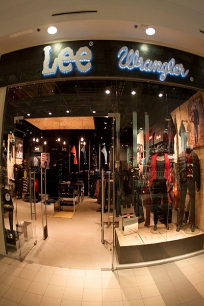 Новый магазин Lee и Wrangler (38660.Lee_.Wrangler.Magazine.Zolotoj.Vavilon.b.jpg)
