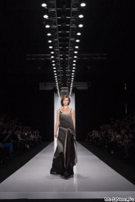 Показы коллекций для сезона SS14 в рамках MERCEDES-BENZ FASHION WEEK RUSSIA (44093.FASHION-WEEK-RUSSIA.b.jpg)