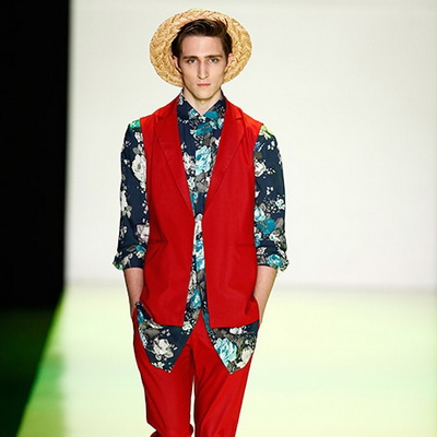 Goga Nikabadze SS 2014 (весна-лето) (44163.MBFWR_.Goga_.Nikabadze.SS_.2014.s.jpg)