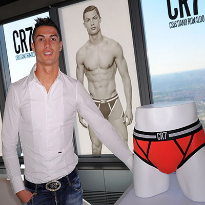 Криштиану Роналду представил линию белья (44192.Cristiano.Ronaldu.Underwear.Line_.CR7_.s.jpg)