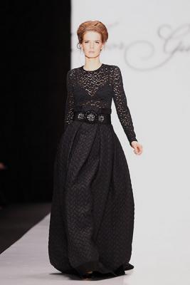 Igor Gulyaev FW 2014/15 (осень-зима) (48370.MBFWR_.Womans.Collection.Igor_.Gulyaev.FW_.2014.24.jpg)