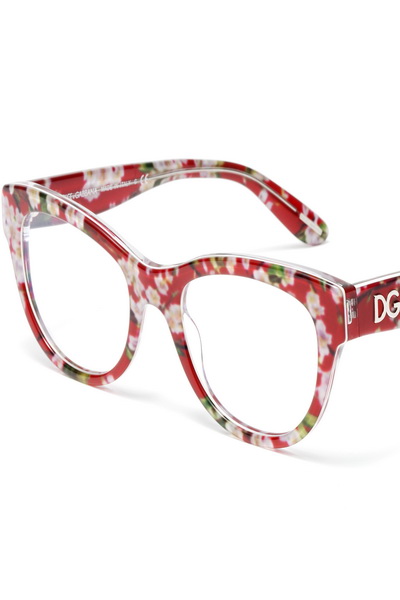 Сицилийская линейка женских очков Dolce&Gabbana (48666.Sicilian.Collection.Glasses.Dolce_.Gabbana.SS_.2014.03.jpg)