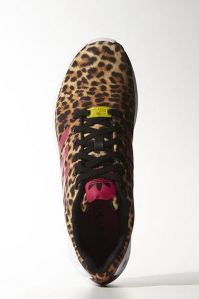 Новая коллекция кроссовок adidas Originals ZX Flux (49894.New_.Sport_.Shoes_.Collection.adidas.Originals.ZX_.Flux_.03.jpg)