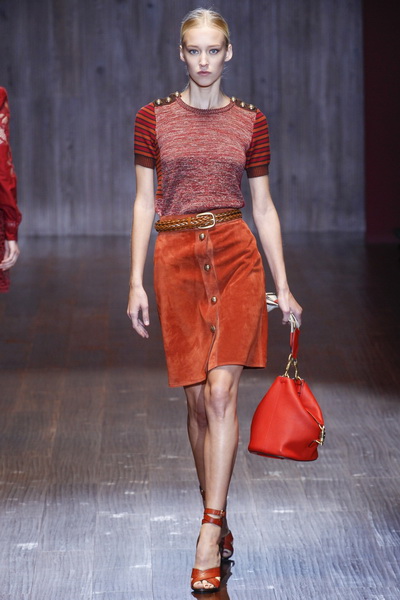 Gucci SS 2015 (весна-лето) (51703.New_.Womans.Collection.Milan_.Gucci_.SS_.2015.b.jpg)