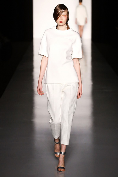 Tegin SS 2015 (весна-лето) (53160.MBFWR_.New_.Womans.Collection.Tegin_.SS_.2015.08.jpg)