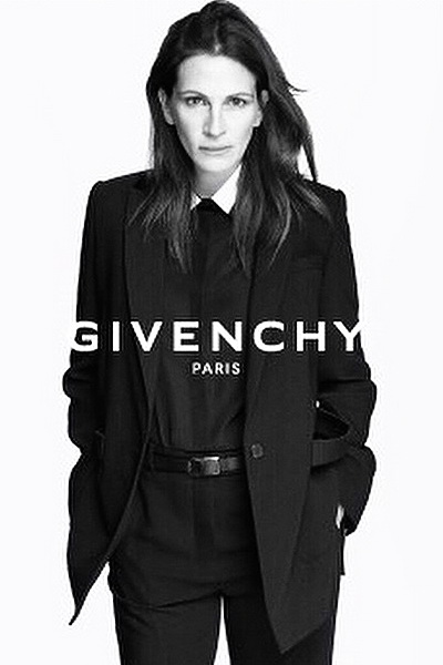 Джулия Робертс снялась для Givenchy за 1 млн. долларов (53993.New_.Advertising.Campaign.Julia_.Roberts.Givenchy.SS_.2015.02.jpg)