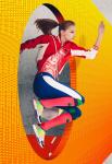 Британский дизайнер Стелла Маккартни создала еще одну линию для спортивного бренда adidas. Новая линия adidas StellaSport поступит в продажу уже 15 января. Ее основное отличие в том, что ассортимент будет нацелен на более молодую аудиторию, чем одежда направления adidas by Stella McCartney, которому в этом году исполнится уже 10 лет. 