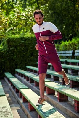 Новая коллекция Le Coq Sportif (55399.New_.Sport_.Collection.Le_.Coq_.Sportif.SS_.2015.06.jpg)