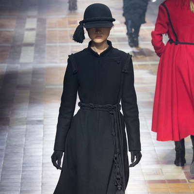 Lanvin FW 2015/16 (осень-зима) (56298.Paris_.Fashion.Week_.Collection.Lanvin.FW_.2015.s.jpg)