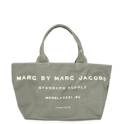 Marc by Marc Jacobs прекращает существование (56347.Terminate.Existence.Of_.Line_.Marc_.By_.Marc_.Jacobs.s.jpg)