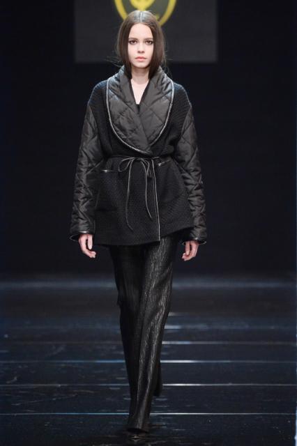 Valentin Yudashkin FW 2015/16 (осень-зима) (56494.Moscow.Fashion.Week_.Valentin.Yudashkin.FW_.2015.04.jpg)