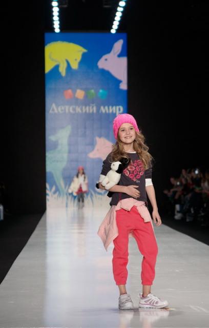 «Детский мир» представил коллекцию FW 2015/16 (осень-зима) (56555.MBFWR_.Present.Collection.Detskiy.Mir_.FW_.2015.2016.03.jpg)